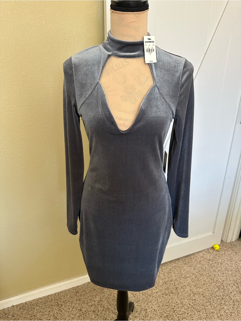 Express Charcoal Gray Velvet Long-Sleeve Cutout Dress
